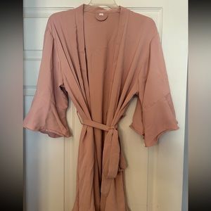 Women’s Light Pink Robe. Worn once for a bridesmaid photoshoot.